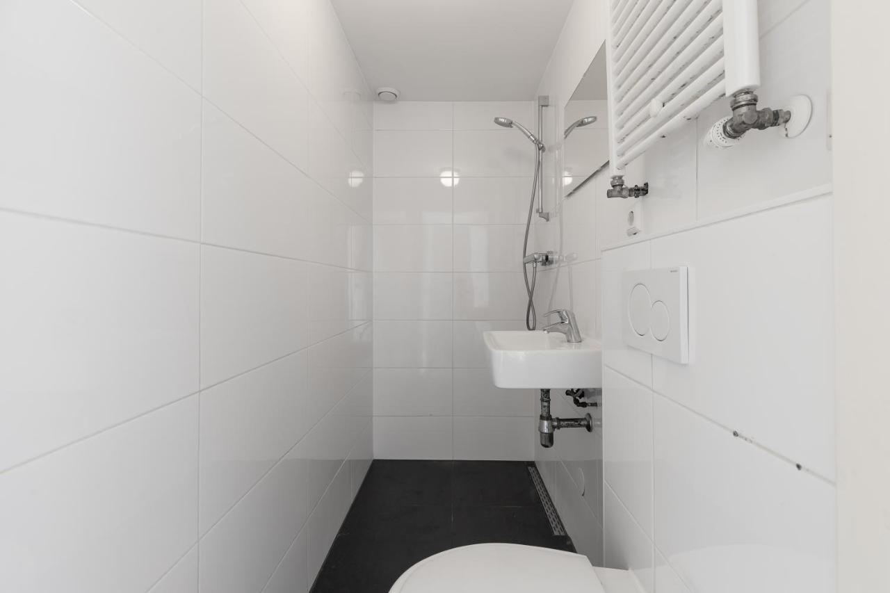 Central Top Floor Apartment With Private Balcony - Apt 3 Amsterdam Eksteriør billede